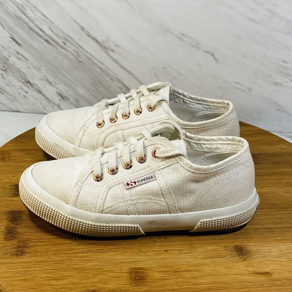 SUPERGA Unisex Youth White Classic Sneaker Canvas Rubber Sole Size US 12 EU 29